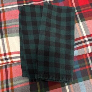 Kohl's Green and Black Plaid Kitchen Towel